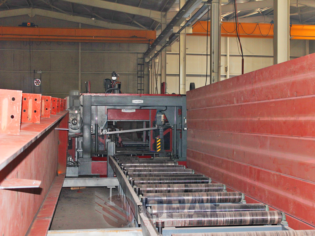 OpalCelik's tweet photo. #steelconstruction #steelbuilding #steelstructure #steelhouse #steelroof #steelframe #steelframing #preengineering #industrialbuildings #commercialbuildings #heavysteel #construction #steelmanufacture #steelarchitecture #turkeysteel #steelindustry #steelfactory #structuralsteel https://t.co/ijckglwl0y