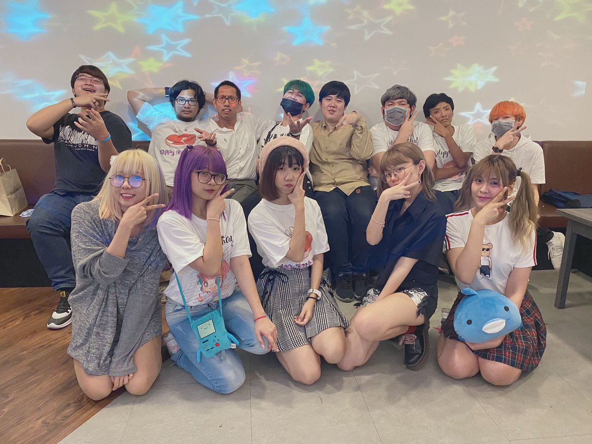 chonebiofficial's tweet photo. 「Choyu&amp;Mogo Birthday Party 2020」
Thank you everyone!

#chonebi #ちょねーび https://t.co/XomI1L8iGA