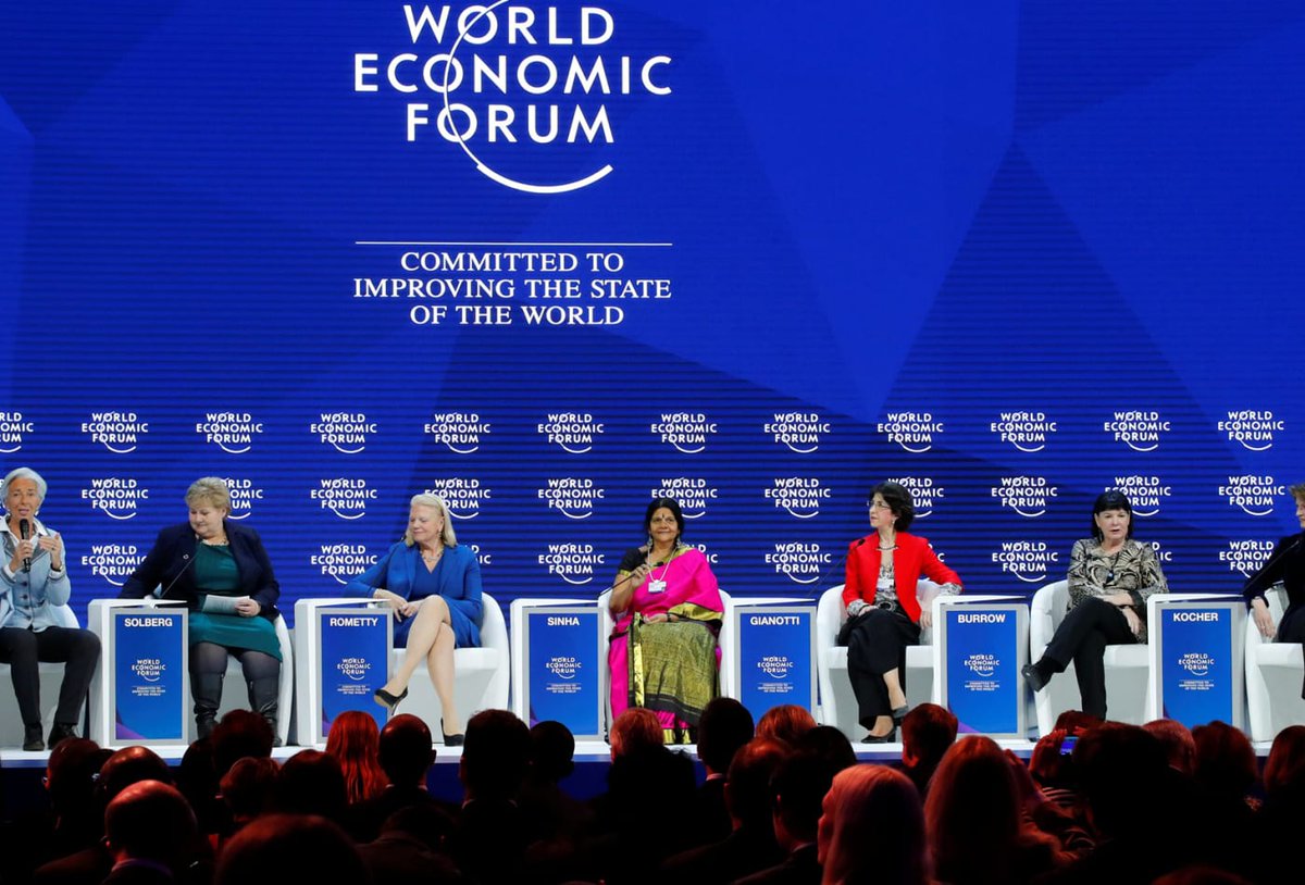 alemannoEU's tweet image. 5. What really goes on in #Davos? 

Panels are the most common format, in both official &amp;amp; side events. Meet the Leader sessions, speeches, nightcaps, country-sponsored parties, University receptions. 

In parallel tons of confidential bilateral meetings &amp;amp; other small gatherings