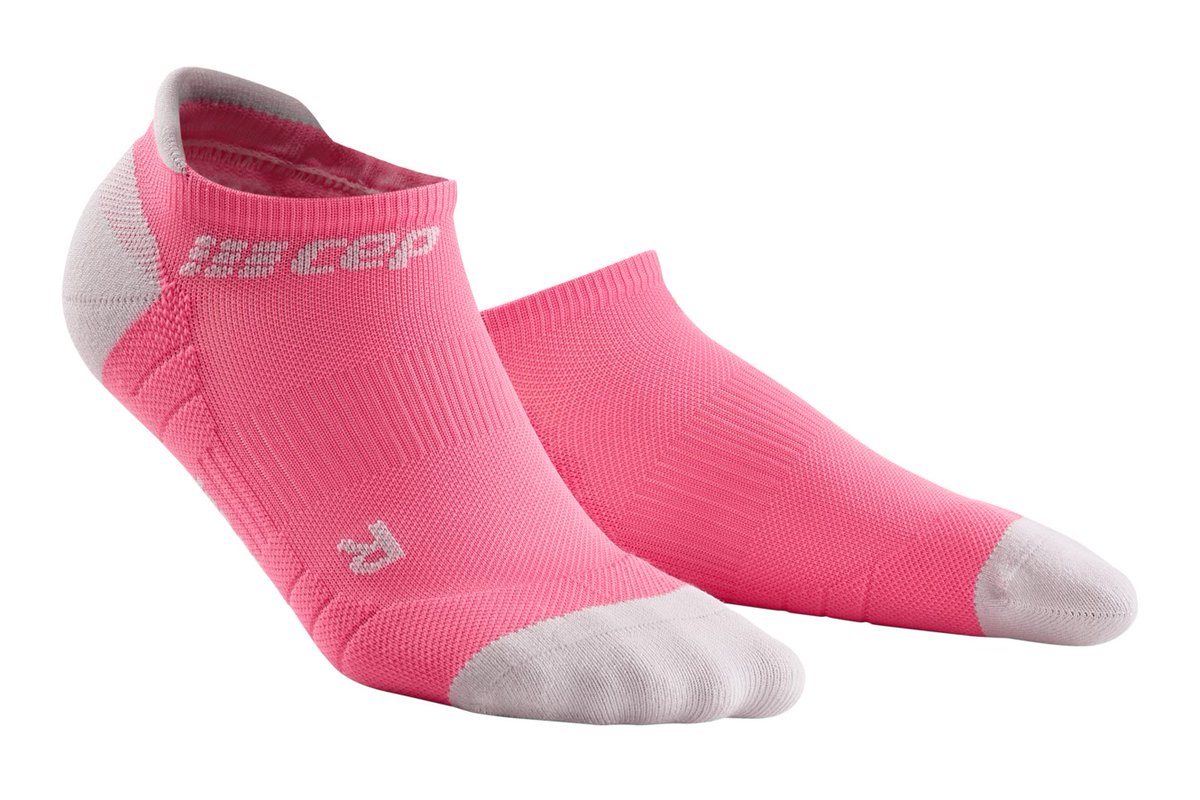 RT this, follow <a href="/CEPSportsUK/">CEP UK & Ireland</a> and tag a #running buddy to be in the Sunday 26th January 9pm draw to win a bundle of running and recovery socks, and calf sleeves worth £162.99! We will have one winner. Good luck! #ukrunchat