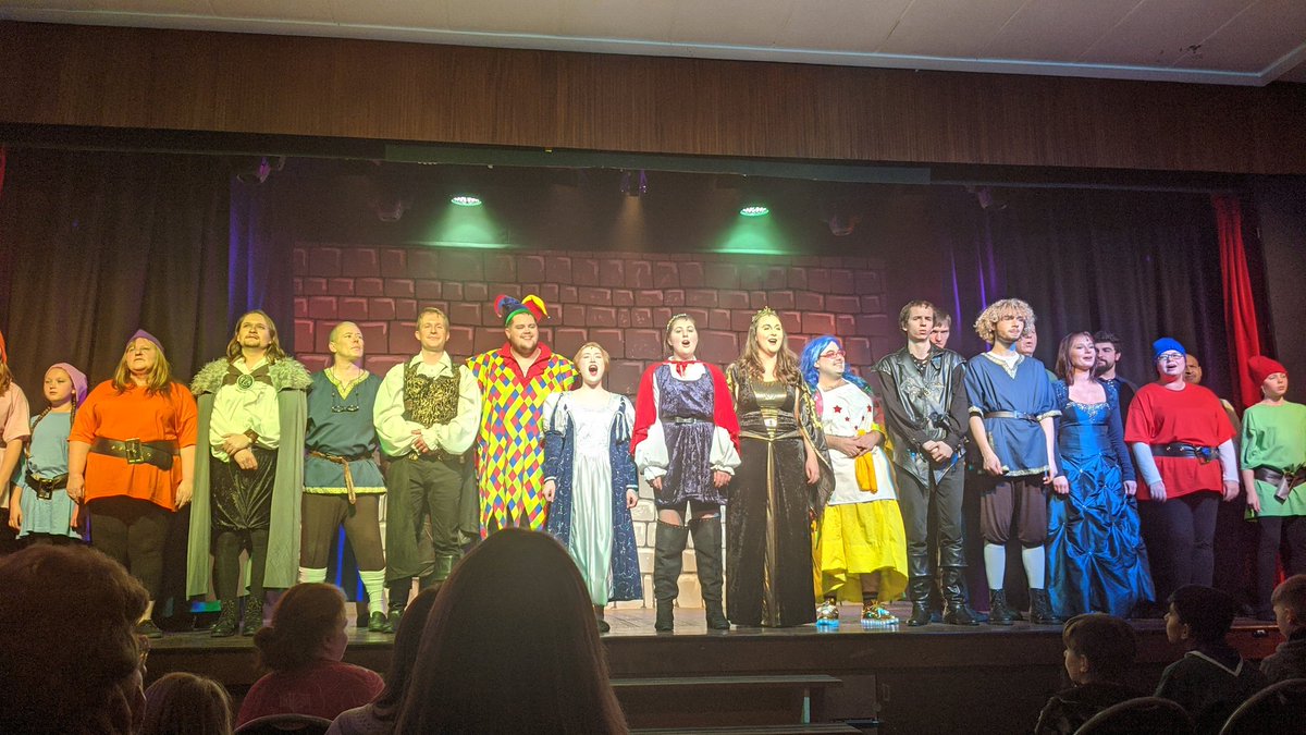 Krishna Chinthapalli (@drvkc) on Twitter photo Well done to all the cast on a great pantomime! Look forward to seeing the Dame's selection of wigs at work <a href="/mattstreuli/">Matt Streuli</a> <a href="/IHDC/">Iver Heath DramaClub</a> Well done to all the cast on a great pantomime! Look forward to seeing the Dame's selection of wigs at work <a href="/mattstreuli/">Matt Streuli</a> <a href="/IHDC/">Iver Heath DramaClub</a>