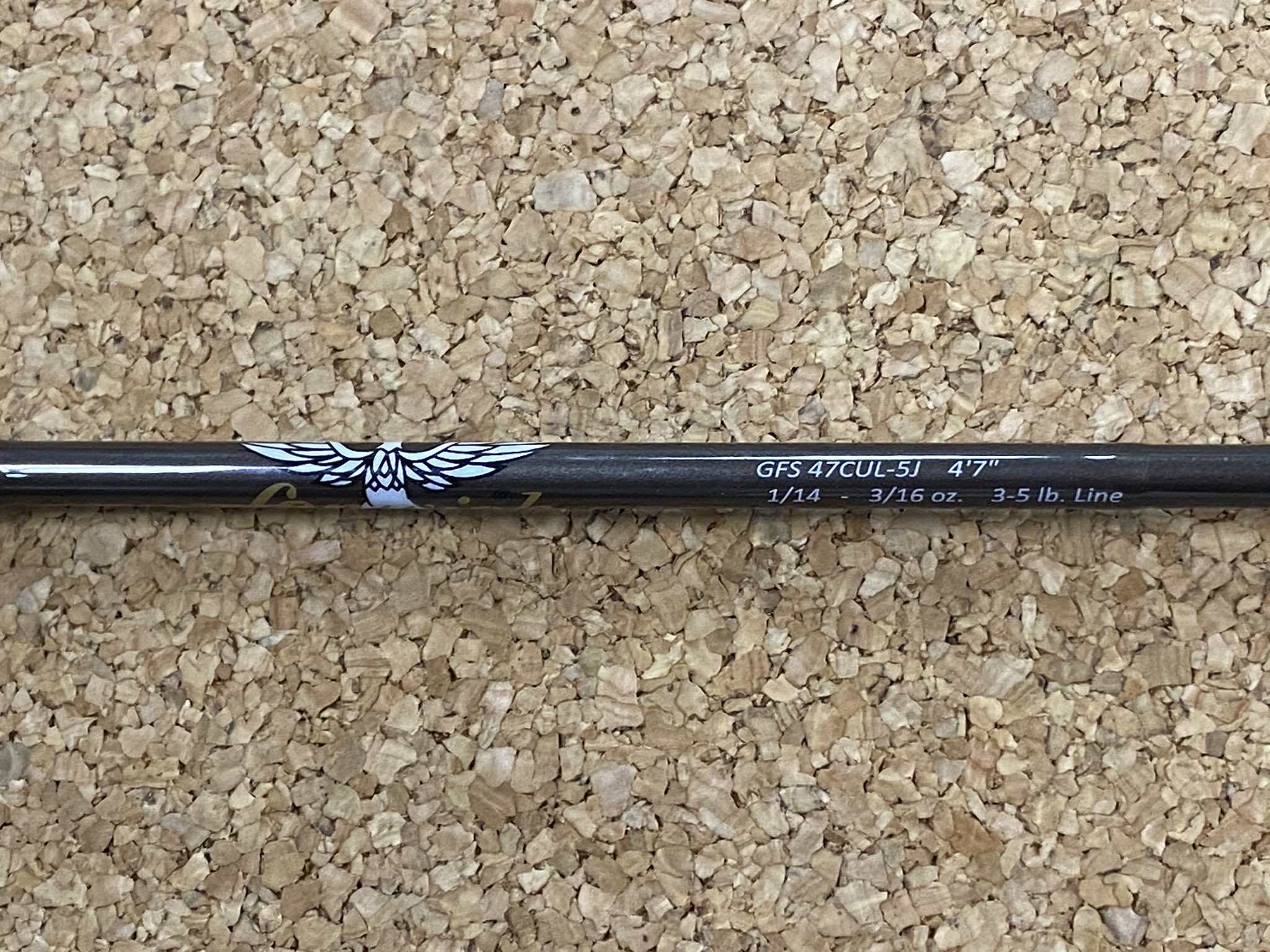 ティムコ トラウトフィッシング 年新製品 Gfs47cul 5j フェンウィックの渓流5ピースベイトロッド 軽量ルアーのウエイトもロッドに乗せやすく なおかつトゥイッチなどのロッドワークにも対応できるバランスの渓流ロッド グリップ脱着の5ピースで連行