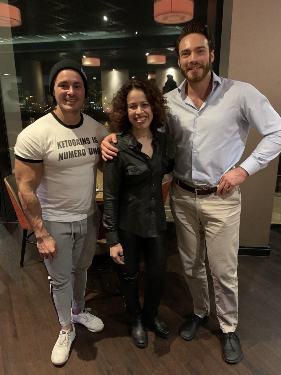 recipearchitect's tweet photo. Great meet up in Amsterdam with @darthluiggi from @ketogains and @menno.henselmans .  Both truly inspiring guys!  #training #healthandfitness #coaching #ketogenicdiet #lowcarb #weights #weightlifting #weightliftingwomen #bodybuilding #ketogainsbootcamp #mennohenselmansptcourse https://t.co/QZ5tgLw750