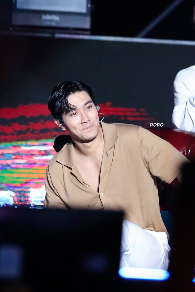 200118 ss8 in Macau day 1 HD
<a href="/siwonchoi/">Siwon Choi</a>  
#崔始源 #siwon  #최시원 #superjunior #슈퍼주니어 #SS8inMacau #SS8inMACAU_Day1 
#Yesung 
[Plz give credit]