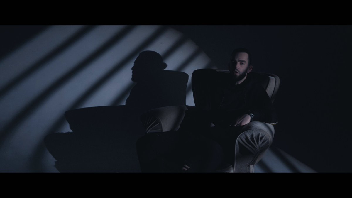 Thibauu's tweet photo. D1 PROD #musicvideo #clip #D1prod #bruxelles #Selfie #video #shooting #director #directed #beauty #charleroi https://t.co/Vskry1qUu2
