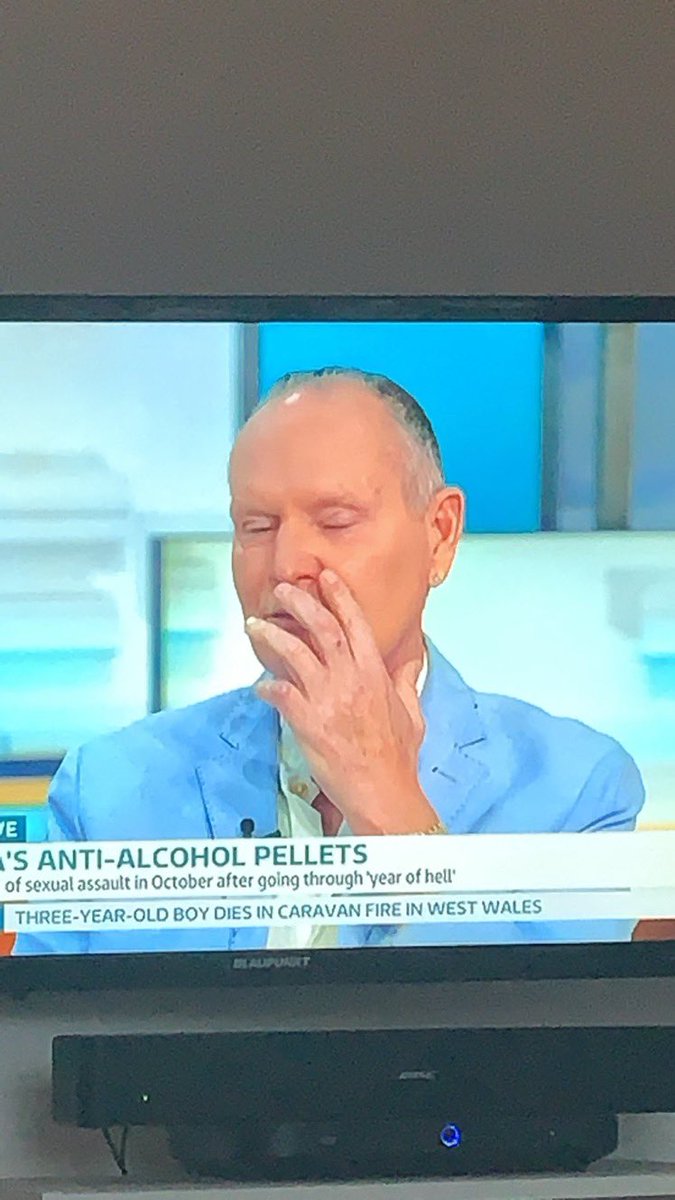 vickaayb's tweet photo. @piersmorgan So Gazza is off the booze but is he actually sober right now?????? Standard cold or Colombian????? https://t.co/w3oTnLDnD3