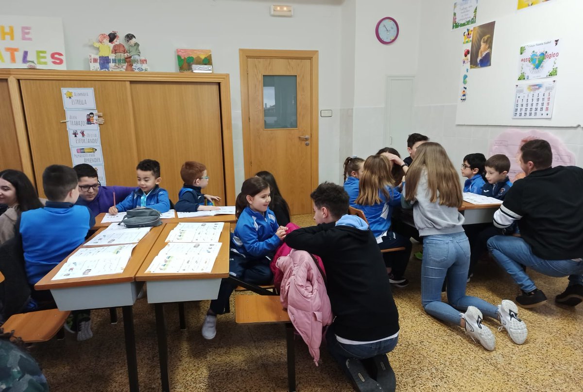 Colegio Santa Isabel tweet media