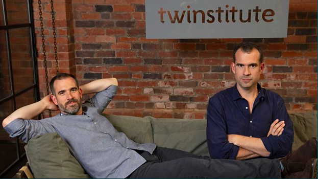 LinklineCrew's tweet photo. #edmoore #cameraoperator #linklinecrew #cameracrew shoots #twinstitute for @bbctwo #tvcamera #cameracrew #Science https://t.co/wmoOxPK3Dn