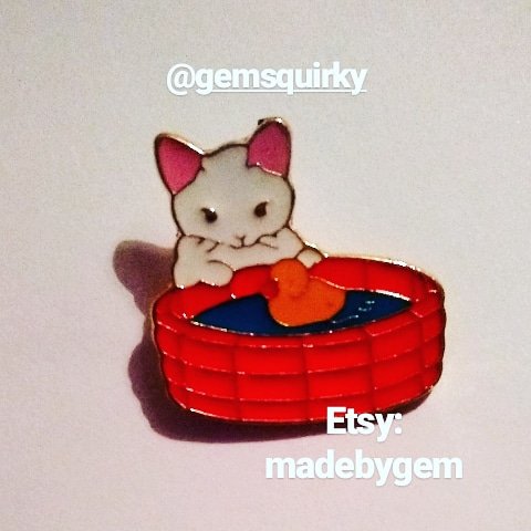 radi0gem's tweet photo. And a little friend for your feed Play time #enamelpin  #catandduck #etsyshop #etsy 
https://t.co/AjTwgqlJpF https://t.co/g5LoLomV1p