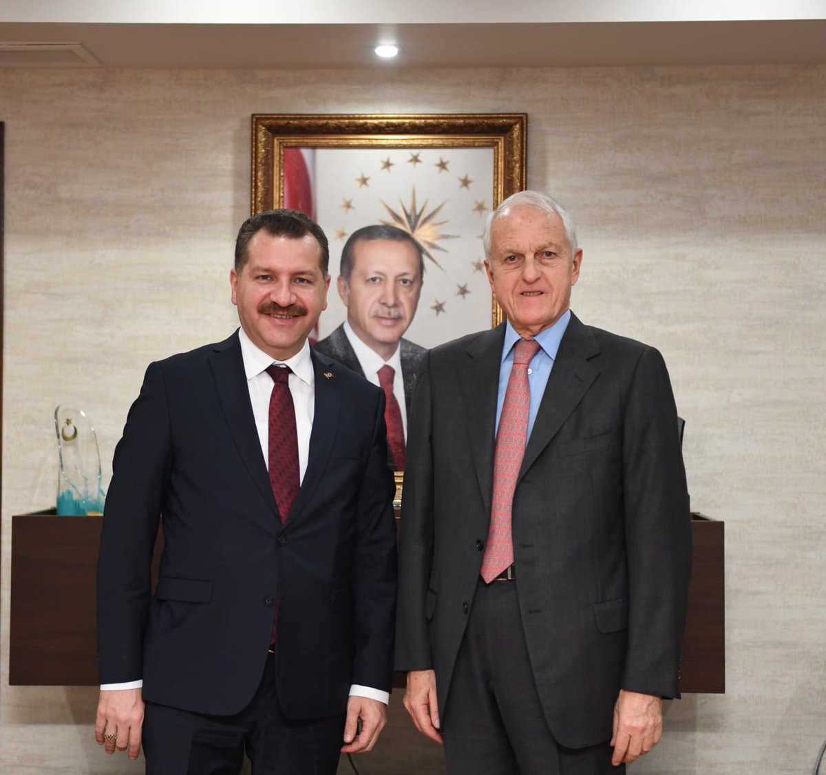 Yücel Yılmaz