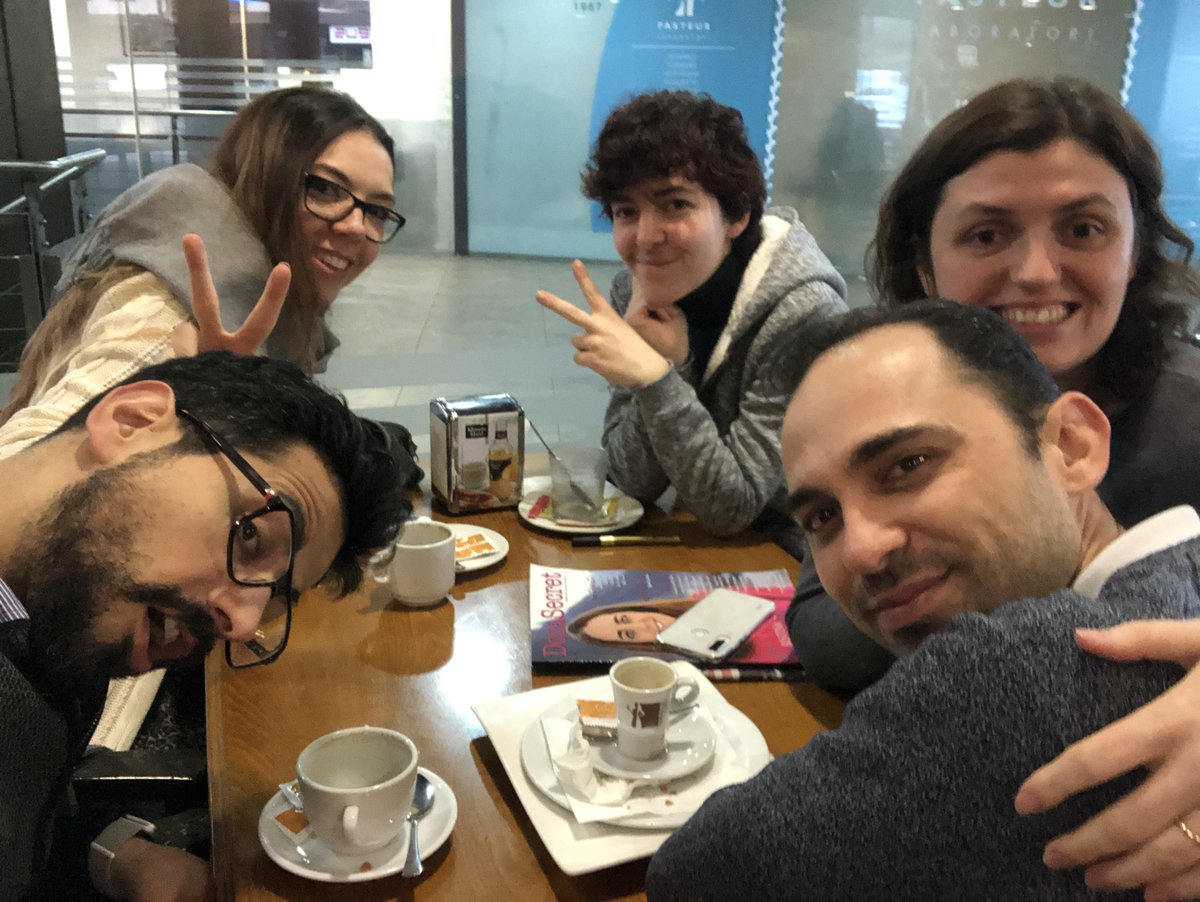 APODdesign's tweet image. Empecemos la semana con el ritual del café #siempresaleelsol #quenadietepare