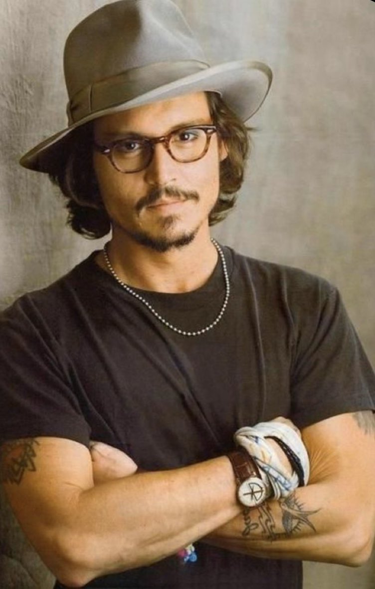 Lyra Sky 素敵な帽子画像を貼る Post Good Photograph Of Hat And Cap Johnny Depp He S Cool Coz Natural His Own Fashion But How Long Has He Been Wearin This His Fatorite Hat Lyra Sky 素敵な帽子画像を貼る Post Good Photograph Of Hat And Cap Johnny Depp He S Cool Coz Natural His Own Fashion But How Long Has He Been Wearin This His Fatorite Hat