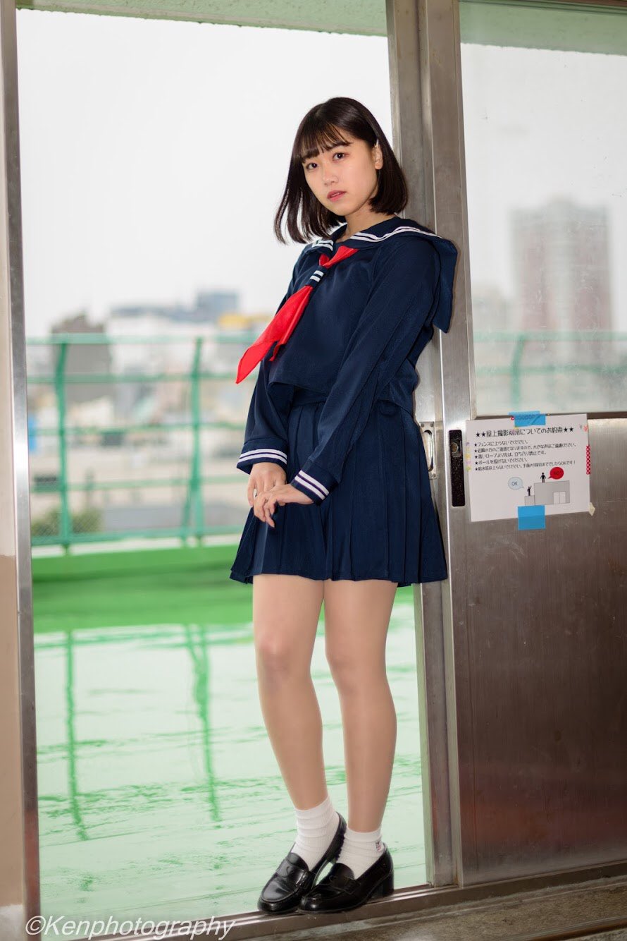 Ken on X: 屋上で待ってるね model:日向まい @sun_hinatamai #SPP撮影会 #ポートレート #セーラー服  #portraitphotography #みらい館大明 #学校撮影 #冬の雨 t.co2LttlYqVnQ  X
