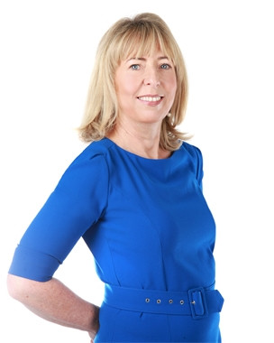 thebookseller's tweet photo. Constable has struck a two-book deal with Irish thriller writer @SiobhanMMacD—the first, Guilty, is a novel of dark psychological suspense, featuring a heart surgeon whose life spirals into chaos over the course of a weekend. Publication set for June: https://t.co/0EsQeR84ws https://t.co/MARFKm2Qaj