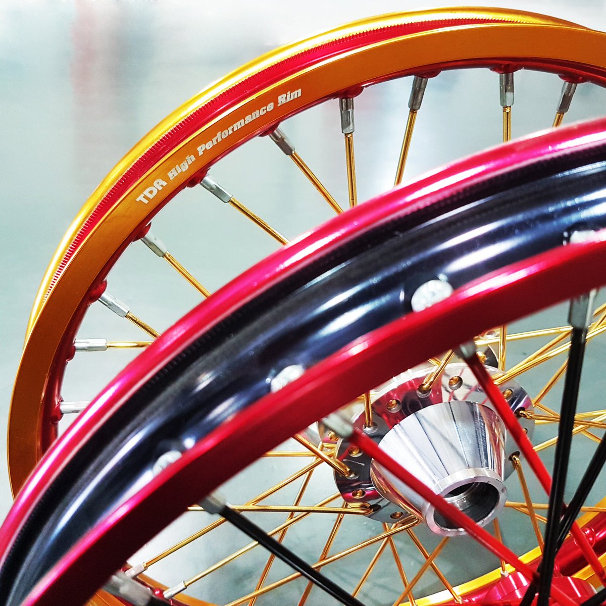 TDR_RACING's tweet photo. TDR Racing Alloy Rim WX Shape 2 Tone made with light &amp; strong aluminium serie 7 material to increase handling &amp; durability. https://t.co/MwrKK6xW5M
.
#HighPerformanceWheelSystems #Handling #WheelSystems #WXShape #GotoTheNextLevel #NextLevel #LevelUp https://t.co/PxcmkGEN4i