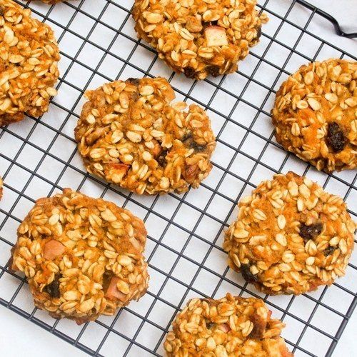 HeyFoodApp's tweet photo. Pumpkin Apple Breakfast Cookies &amp;amp; One of My Favorite Places
📲 Get the recipe: https://t.co/m3PfcEy0xl

Recipe credit: Catching Seeds

#veganismo #vegantreats #veganblogger #veganlunch #letscookvegan #veganfoodspot #veganeats #healthyveganfood https://t.co/TLzPwjmhmy