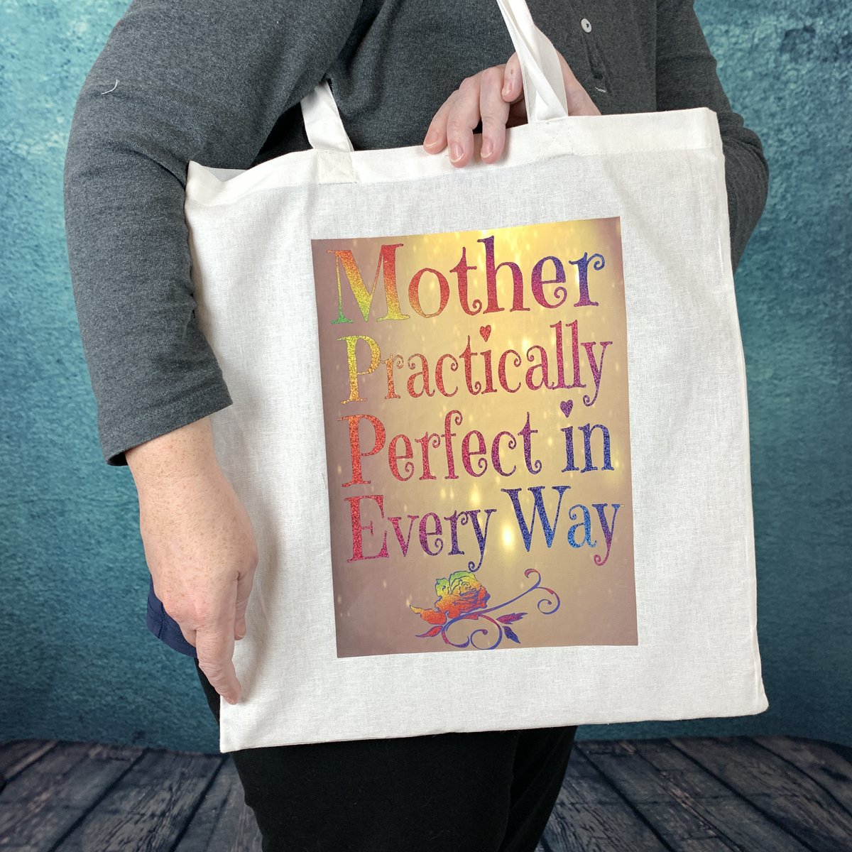 CraftingSpratt's tweet photo. Perfect gift for Mother's Day 22Mar 🤗 Mother Practically Perfect in Every Way eco cotton Bag #SprattsDesigns https://t.co/sECcm8FNaU via @Etsy
#Mothersday #MakeHour #EcoGifts https://t.co/I8bFoljnsf