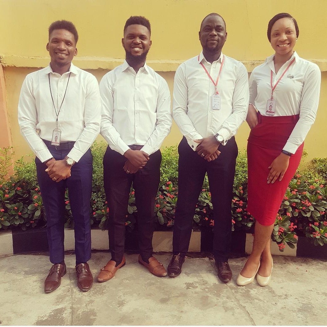 AlimeMedia's tweet photo. Big goals. Smart ideas. Great people.
Our #BusinessDevelopment team came to execute!
Have a productive week!
#humansofAML #MondayMotivation #BD #business #development #growth #MondayMood #mondaythoughts https://t.co/SMA6smMk3F