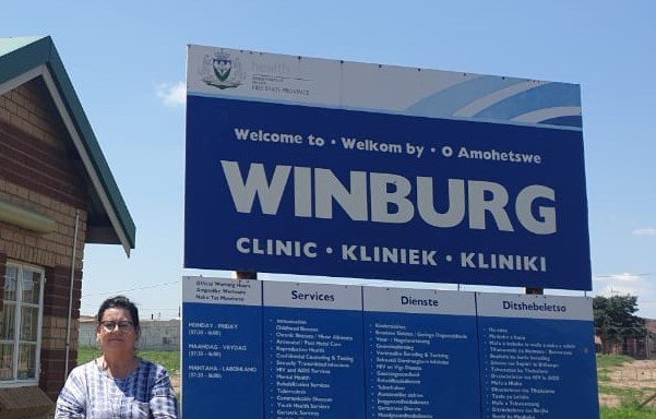DAFSNews's tweet photo. The DA’s Sizani Healthcare Plan will achieve what the NHI cannot. Sizani will see prices kept down through transparency and competition in both the public and private sector and will offer South Africans the freedom of choice📚🇿🇦💙
.
.
#FreeStateFirst
.
.
https://t.co/FRGCalGnFQ https://t.co/equFvM8QV2