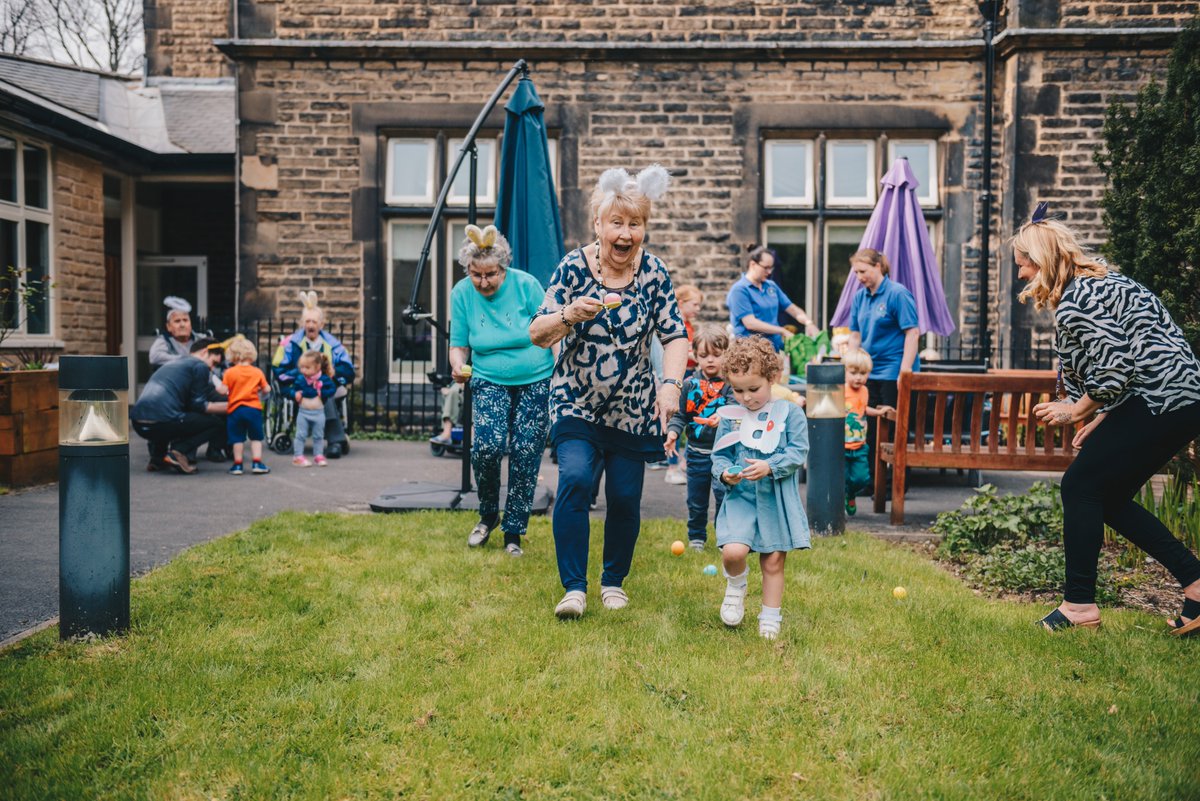 SYorksHA's tweet photo. We work in partnership with some fantastic organisations across #SouthYorkshire to create #MoreNewHomes, and to make our communities lovely places for people to live in. 🏠🧡 Find out more about our partnerships here 👉https://t.co/PwkrYlNZYj https://t.co/pbP2S3Oi8O