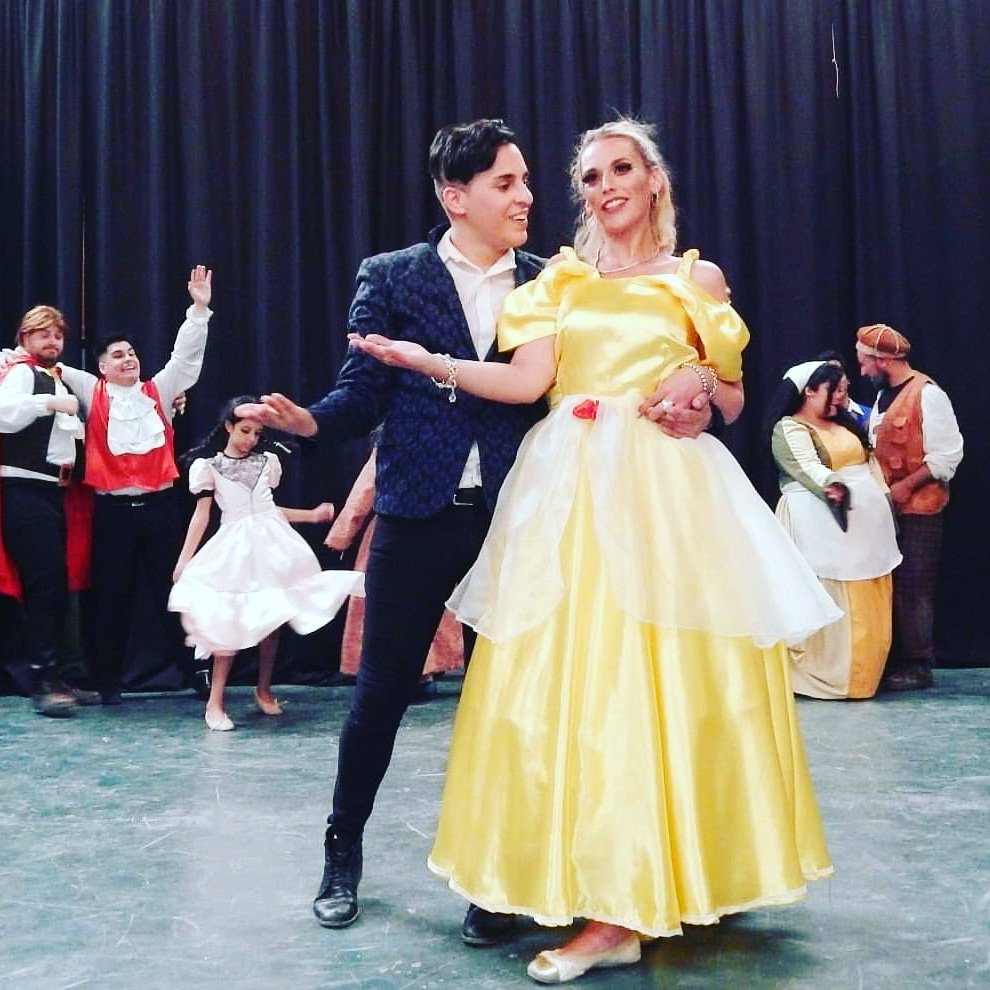 RieraHilda's tweet photo. Bella!!!Hermosa obra puesta en escena por primera ves en nuestra ciudad , excelente chicos felicitaciones!! https://t.co/cxmDSVMRuH