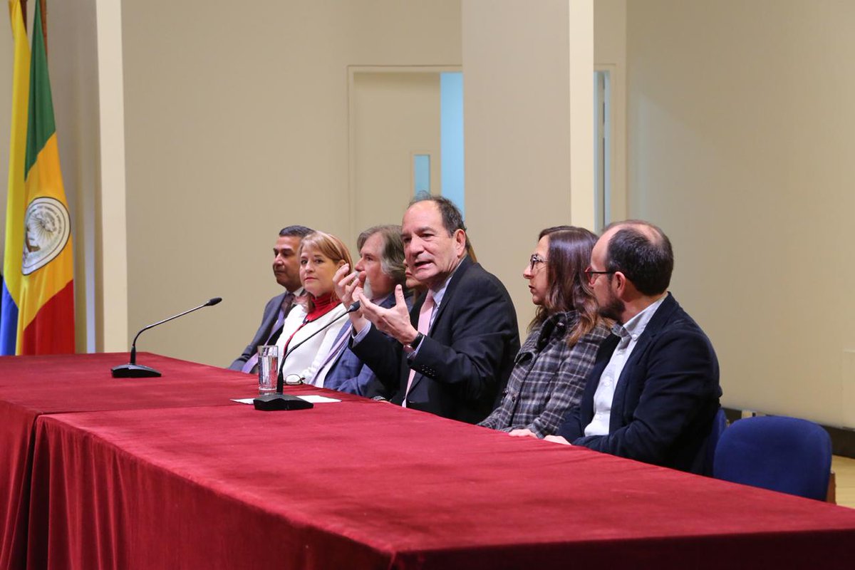 U.Externado tweet media