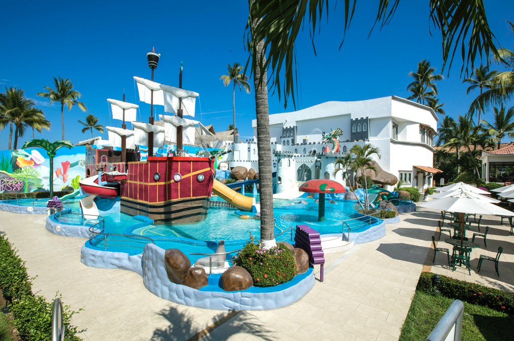 Our Exhibitors | <a href="/CrownParadise/">Crown Paradise</a> | Welcome to Crown Paradise Resorts: Our all-inclusive hotels are contemporary properties located in some of the most sought-after Mexican destinations: Cancun, Riviera Maya and Puerto Vallarta.