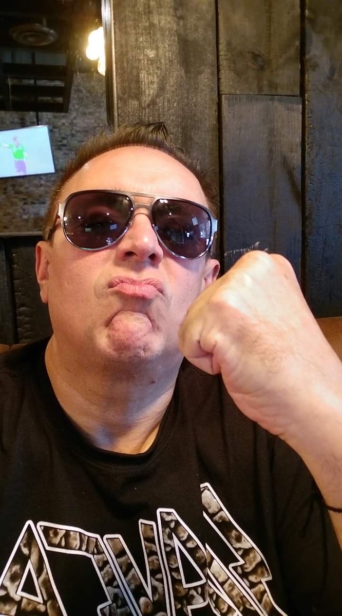 RobertGrind8's tweet image. Good morning guys stay brutal #beerdrinkers #lamaldad #metalmerchandise #slayer