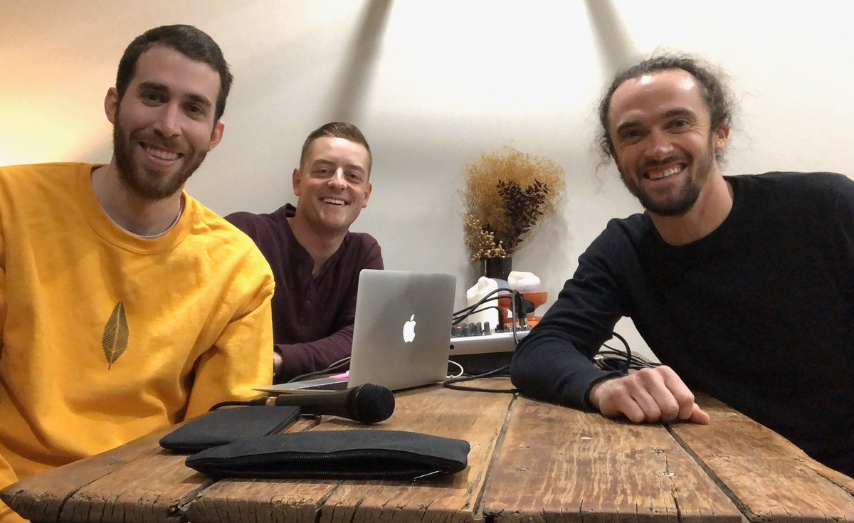 A conversation with singer, songwriter, rapper and producer <a href="/lukeobrienmusic/">Luke O'Brien</a>.

-His passion for music, his journey as an artist and the beauty of influencing inner city youth with music. 

Article and podcast included: thechasedown.com/2020/01/20/pas…