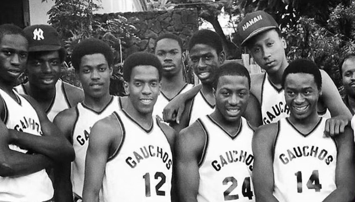 theSoreWinner_'s tweet photo. #EBrown #GregPoindexter #RodStrickland #BooHarvey #DuaneIvory #LloydSweetPeaDaniels #TipDog
NYC #PointGods https://t.co/TLpHedPDsV
