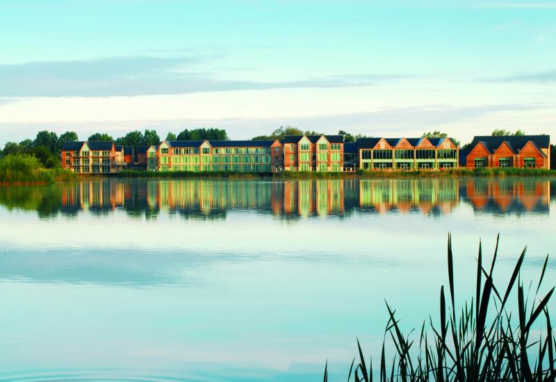 Welcome to the fabulous @devereofficial Cotswold Water Park Hotel. Set in stunning surroundings it has 21 flexible spaces for meetings and events.

eventservicecheck.com/find-a-supplie…

#hospitality #eventspaces #eventplanners #eventprofsuk #corporateevent #hotel #event #cotswoldsevents
