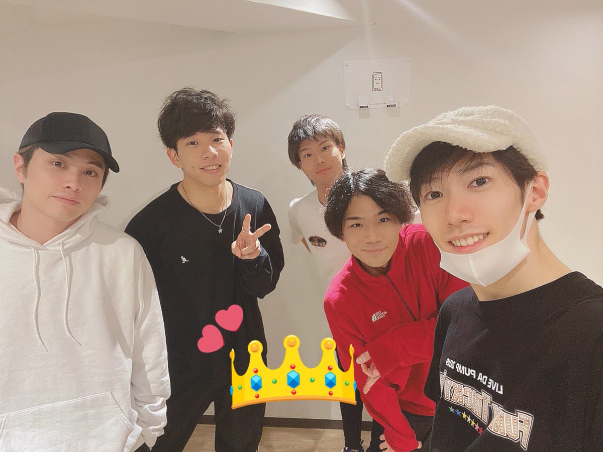 KENSHI_IRIE's tweet photo. 1/23 #Judge3 もうすぐですね🤩
なんと!遂に!大好きなあのグループの曲をやります👑✨
この日のために最高のメンバーとキラッキラに仕上げてきました✨
ぜひ一緒に楽しみましょう!🙌🎉
チケットまだ間に合います!
こちらからどうぞ💁♂️
1st
https://t.co/FifctdRROI
2nd
https://t.co/zJM6CEeKot https://t.co/gUuByHYhVw
