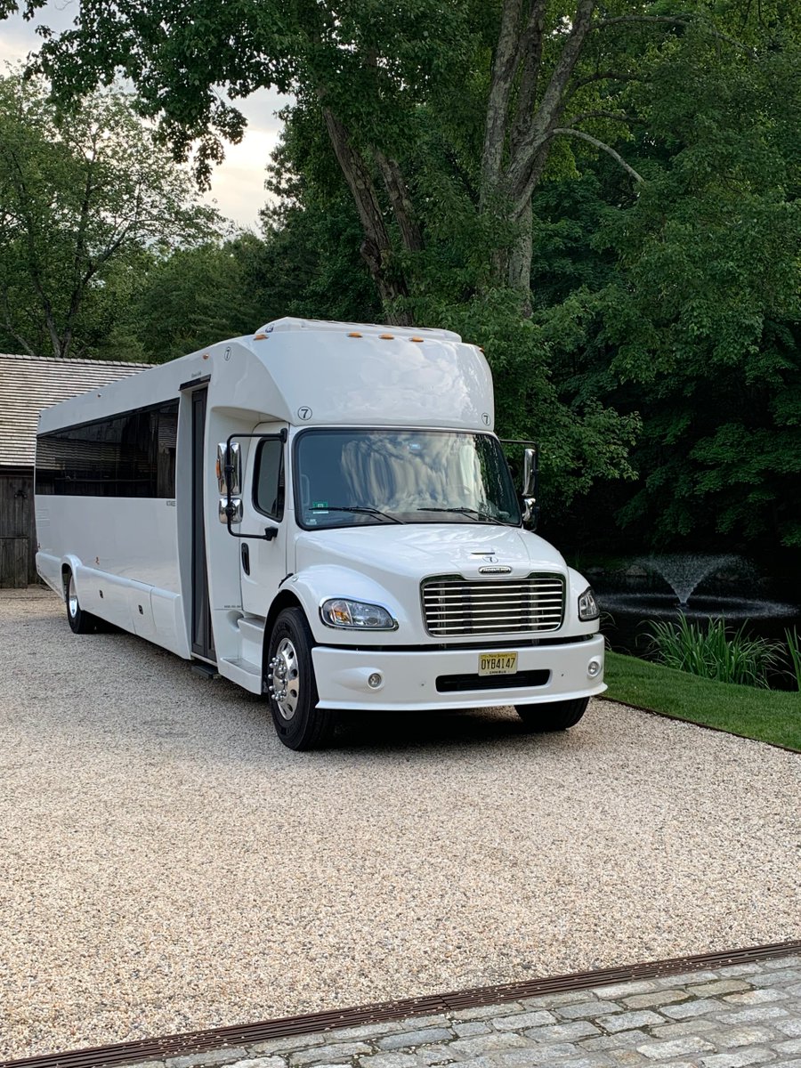 limopartybusnj's tweet photo. We got something special!! 😎😍
-
-
#weddings #proms #party #Nj #ny #photography #limo #rideinstyle #njlimo #phantoms #wedding #cars #rr #bride #chauffeur #limousine #partybus #phantom #venetiannj #limousine #weddingwire #limoparty #luxurycars #vip #limotourspty #travel #luxury https://t.co/s09y6HHsyc