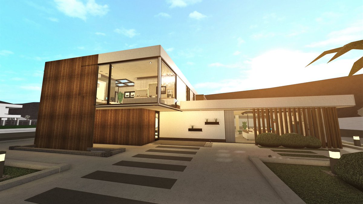 7 On Twitter Modern Family House 352k Tour At Part2 Video 4bed With A Private Bathroom 5bath Total Master Bedroom With A Small Walk In Room Garage Laundry Home Office Pool Backyard Expand This Tweet More Interior Photos And Video Link - roblox bloxburg codes for pictures of office