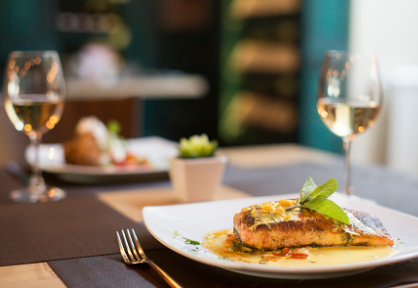 OarhouseHowth's tweet photo. Enjoy this superb #DiningOffer at The #OarHouse #Howth until April 1st.
Offer Includes: 2 courses, a glass of wine and coffee for two, ALL FOR JUST €50!
T&amp;C's apply, please read carefully. https://t.co/36IZOpZ5aR https://t.co/pUs0h5Lieh