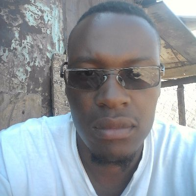 sphaphiwo's tweet photo. Ladies any takers?😏 iValentines is here and I don't want to go to the imaginary #MensConference this year. She must be 26 or older, don't mind if you have kids. Body size and shape not a problem, complexion too. NB: Gautengers only. #uMjoloWithAzola #SingleFlame #singleflames https://t.co/shSoDx9IFf