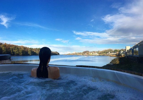 IceHouseMayo's tweet photo. Forget Blue Monday... Think Blue Views 😍💙

Photo credit @fiona_mccarthy_

#IceHouseMayo #IceHouse #Mayo #NorthMayo #WildAtlanticWay #IrelandsBlueBook #Relax #Spa #ChillSpa #Views #Outdoor #HotTub #Views #BlueMonday #Blue #Mindfulness #BlueViews https://t.co/QShYp3vnMI