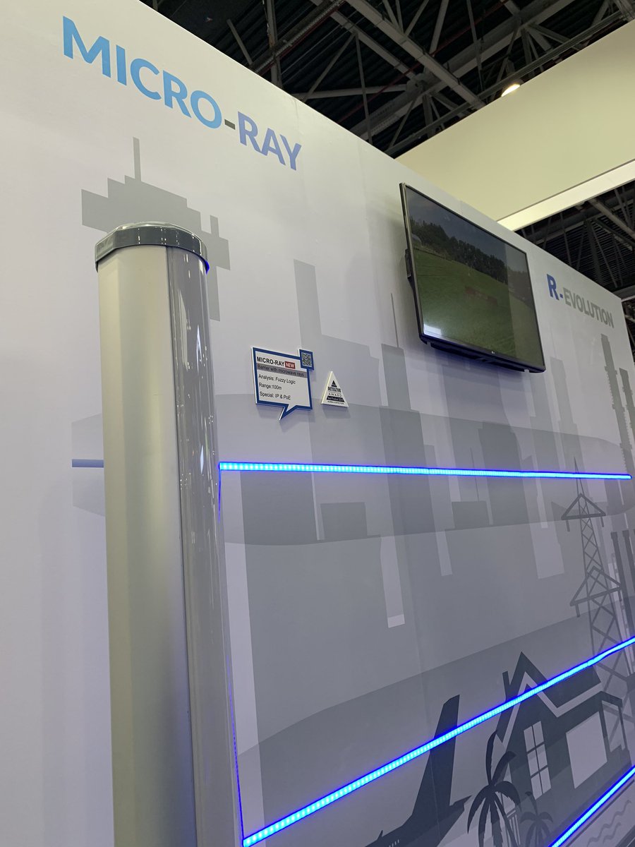 raff2000's tweet photo. @CiasElettronica #Dubai #Day2 #Intersec2020 #rEvolution #MicroRay #Synapses #PerimeterProtection https://t.co/nFkRywc5FH