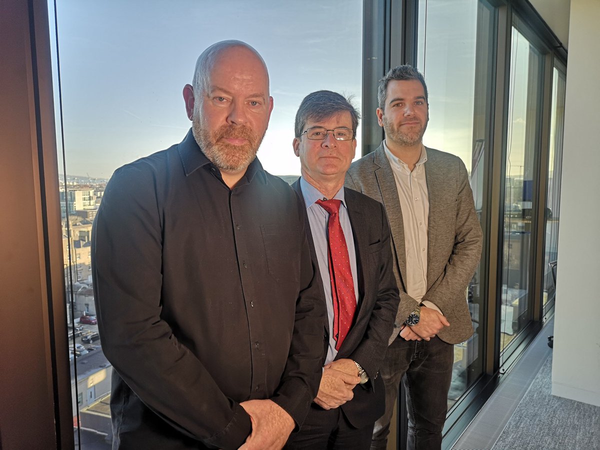 HSE Drugs.ie tweet media