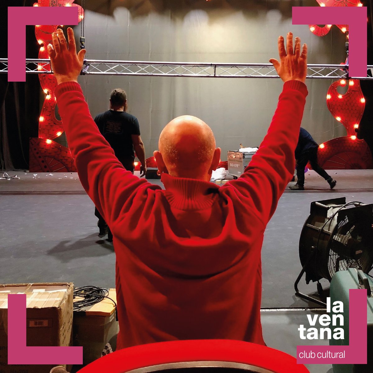 [#Curso] La Escuela @EAElaseduccion organiza el Curso intensivo de Teatro Musical y Cabaret, 'Pluma de Hielo, Tacón Afilado', impartido por Emilio Goyanes. Será los días 25 y 26 de enero y ya está abierto el plazo de inscripción --> ow.ly/XHMd50xZIj7