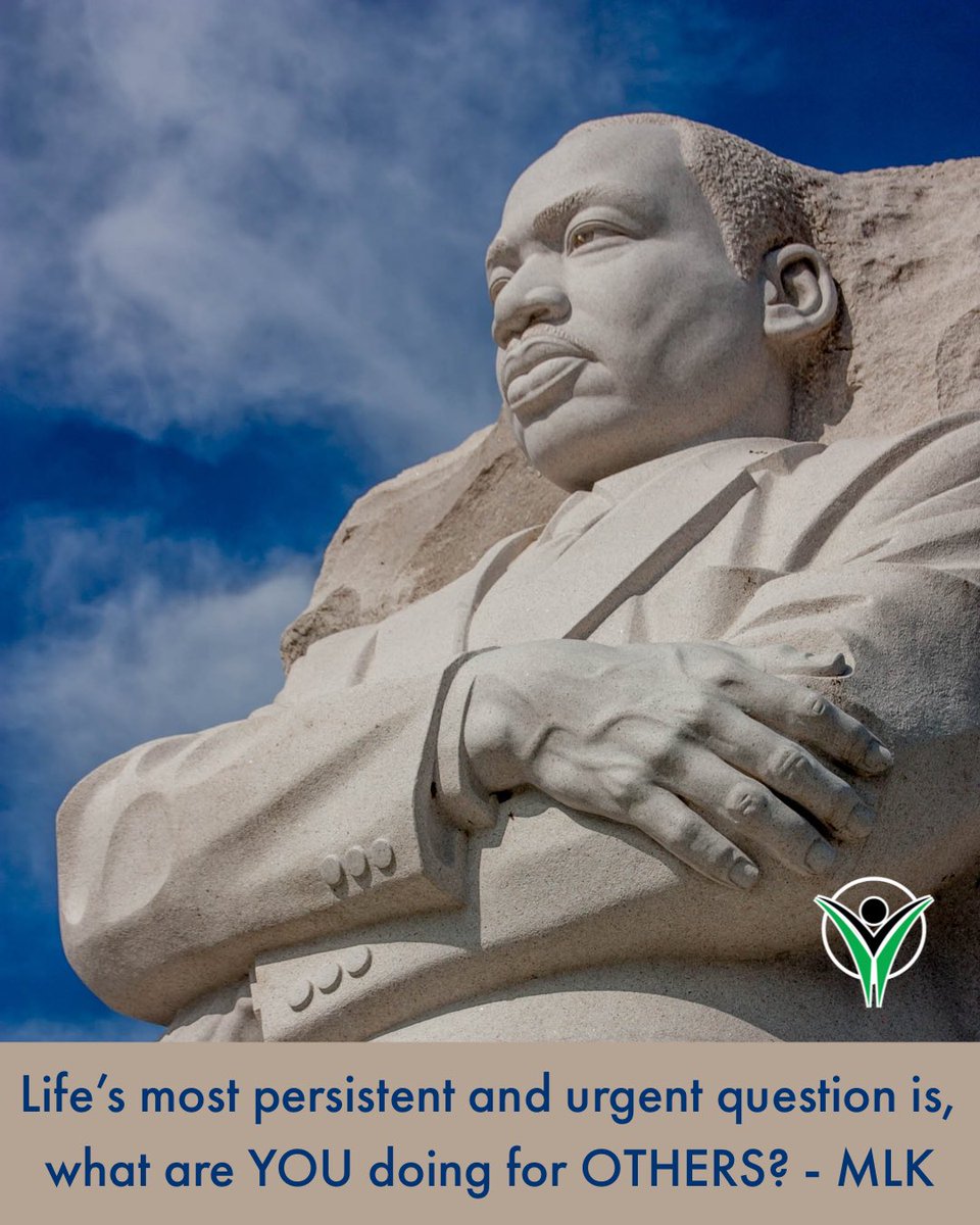 thenatetucker's tweet image. 🌟 Who are you focused on today ⁉️

💁‍♂️ Life's most persistent and urgent question is, what are YOU doing for OTHERS? - MLK 🔥🔥🔥

🔔 Let Freedom Ring

#notAboutMe

🚀💚
