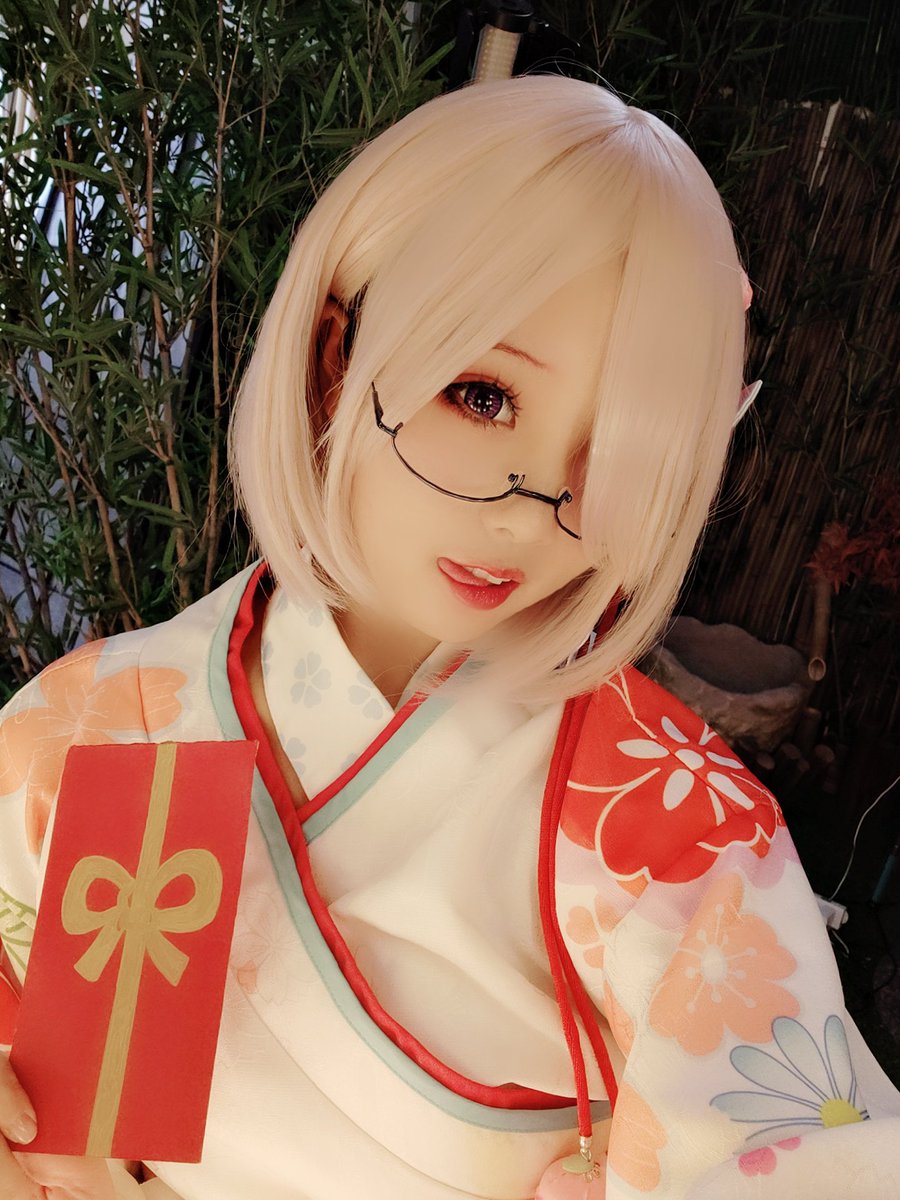 看我的眼睛里有星星⭐️
#玛修 
#玛修新春和服 https://t.co/9vAMkntVOJ