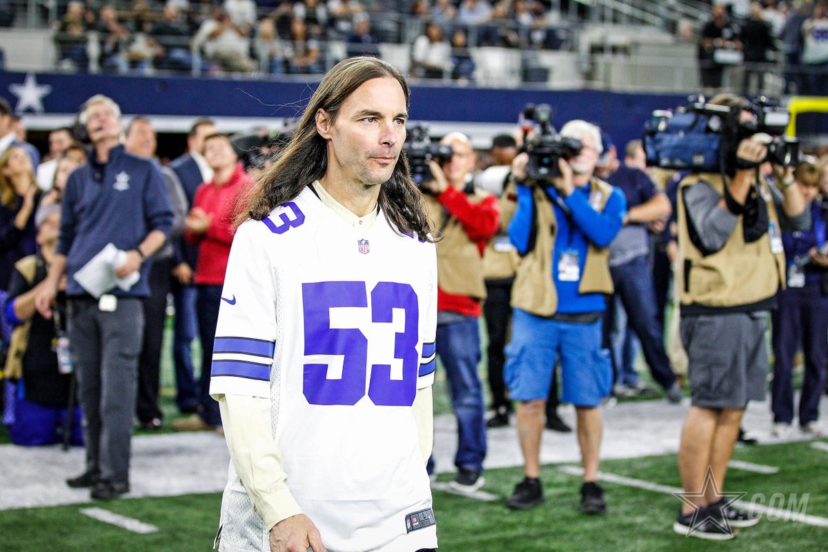 Dallas Cowboys Legends wants to wish Mark Stepnoski a very Happy Birthday! 

#dallascowboys #birthday #hbd #wishuallthebest