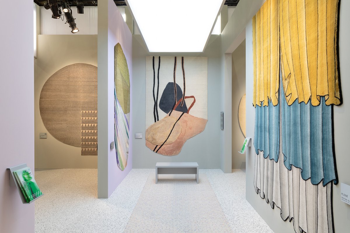 cc_tapis's tweet image. ⚡️PARIS Maison &amp;amp; Objet DAY 4

HALL 6 STAND L16-M15

Plasterworks by @davidandnicolas 
Fordite by @PUrquiola 
Seated Nude by #fayetoogood
Plissé by @designattico 

stand design #studiomilo
Photo Andrea Bortoluccio
#wowmaisonobjet2020 #cctapisrugs #cristinacelestino #MaisonetObjet