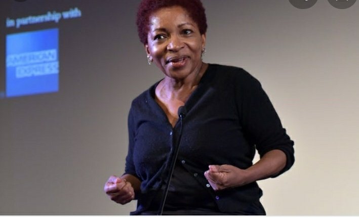 Hunter1_lj's tweet photo. @triciaapc @MelroseStewart1 @Jamelia @rubyturnersoul @DianeKemp1 @TVMarv @vicderbyshire @VictoriaLIVE As I prepare for #MidWeekBreakfast on Wednesday on @NewStyleRadio to see @Bonn1eGreer who will be my guest this week's show brought a smile to my face🤗#IfItsGoodEnoughForYou😋 https://t.co/jER7njkpnG