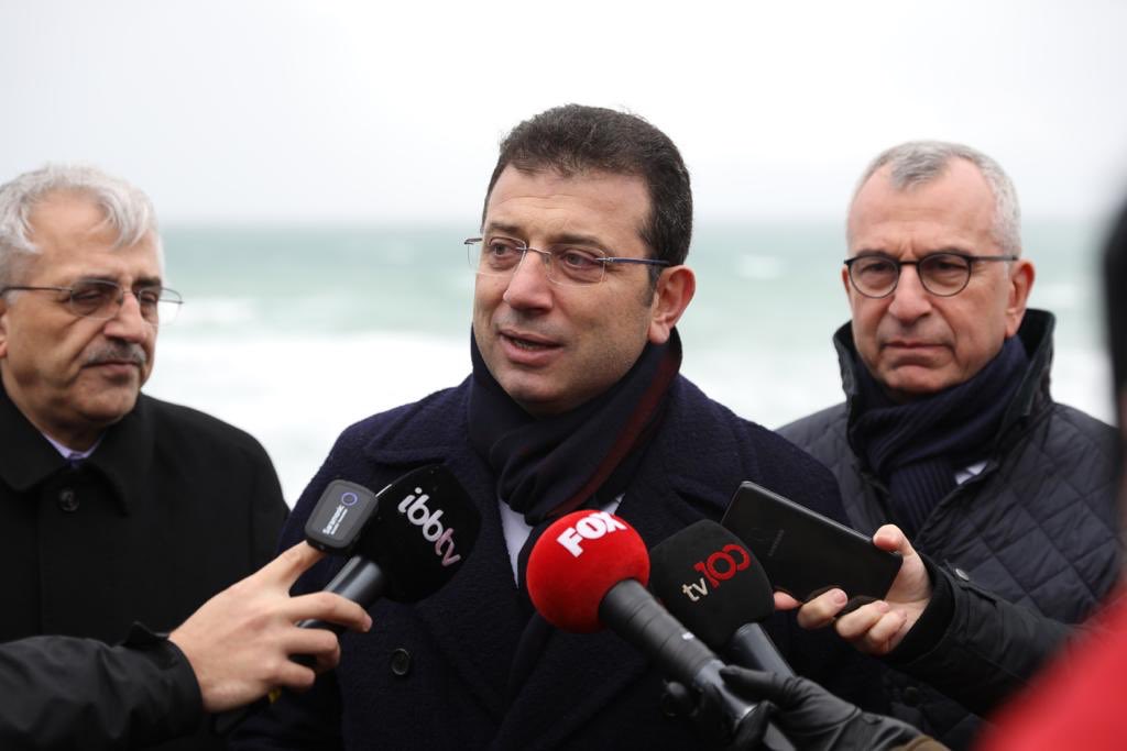 Kanal İstanbul projesinin en kritik noktasındaki Terkos Gölü ve çevresini inceledik. Tüm dünya tatlı su kaynaklarını koruma derdindeyken neden hiçbir faydası olmayacak bir proje için çok önemli bir su kaynağımız, doğal ve tarım alanlarımız yok edilmek isteniyor, anlamış değiliz.