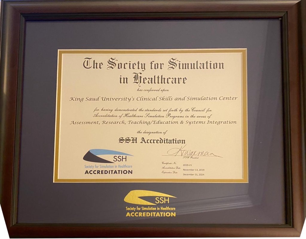 كلية الطب tweet media