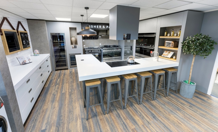 Dynamix_Group_'s tweet photo. A look back at this @FisherPaykelUK in-store display installation is giving us all the #mondaymotivation we need in the Dynamix office today! We manufactured and installed the entire display, showing exactly what Fisher &amp; Paykel can offer! 
#shopfit #joinery #retailinstallation https://t.co/rYVgF5PlWw
