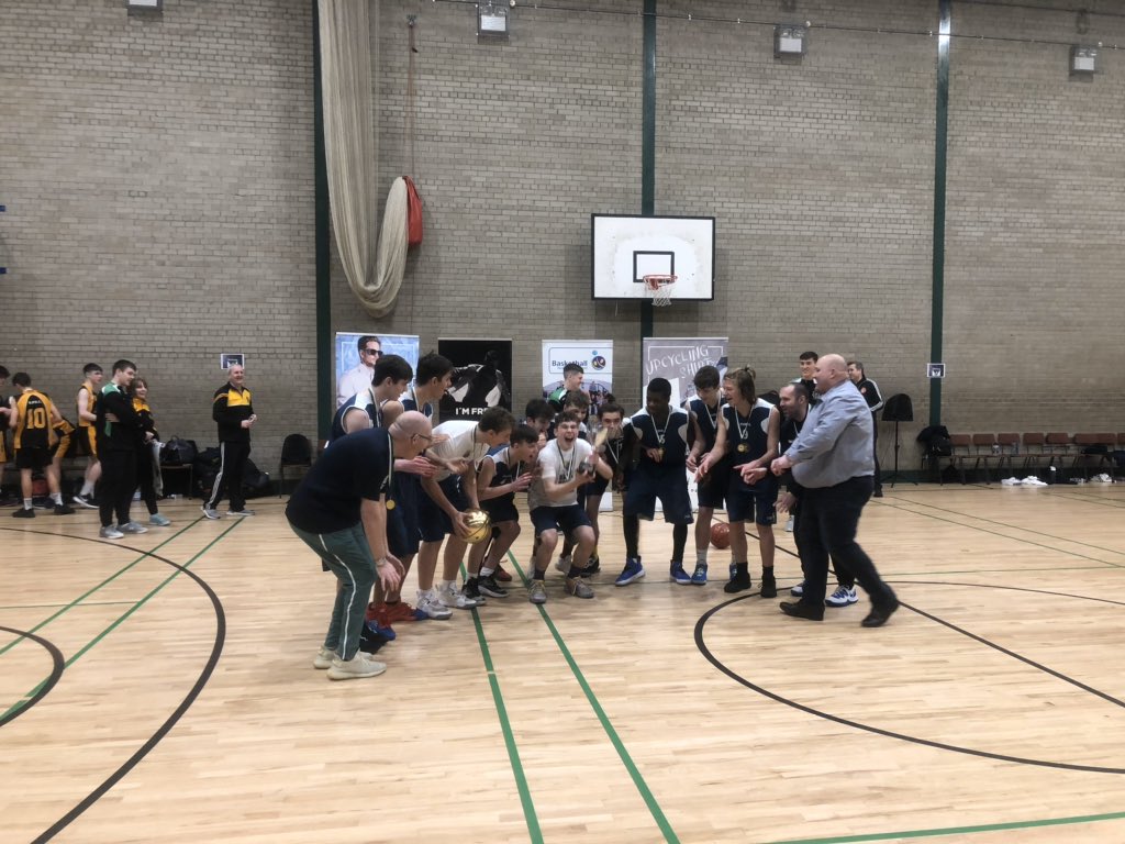 StMalsSupercup's tweet photo. Congratulations to the winners of the 2020 St Malachy’s International Supercup - Cheshire Phoenix.

There was some outstanding basketball on show all weekend but Phoenix came out as winners beating Sliabh Luachra in the final to maintain their 100% record and clinch the trophy. https://t.co/6bZ5sgyxA5