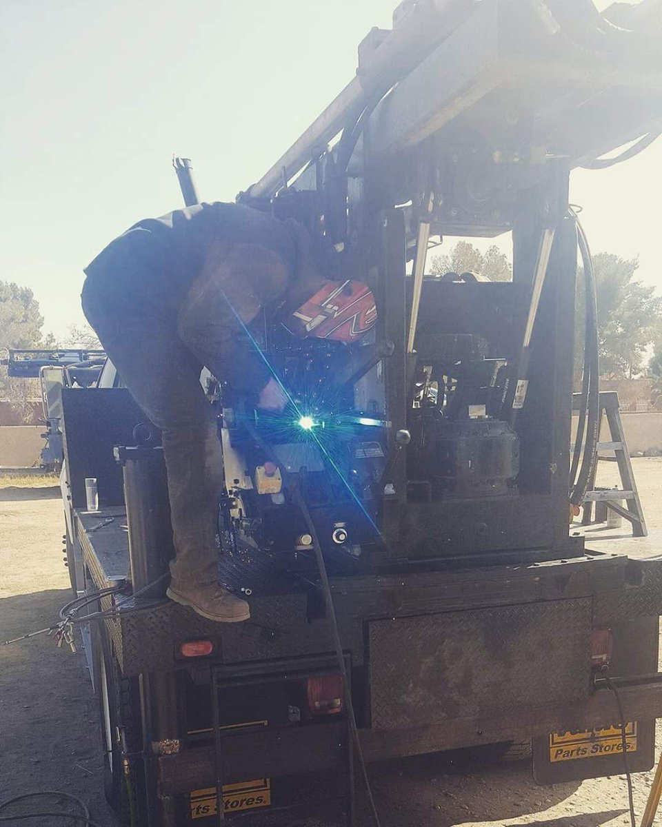 boyakin_josh's tweet photo. Welding is my passion ❤💥
#weldernation #waterwelldrill #fromgroundup https://t.co/u7KjAcIIVM